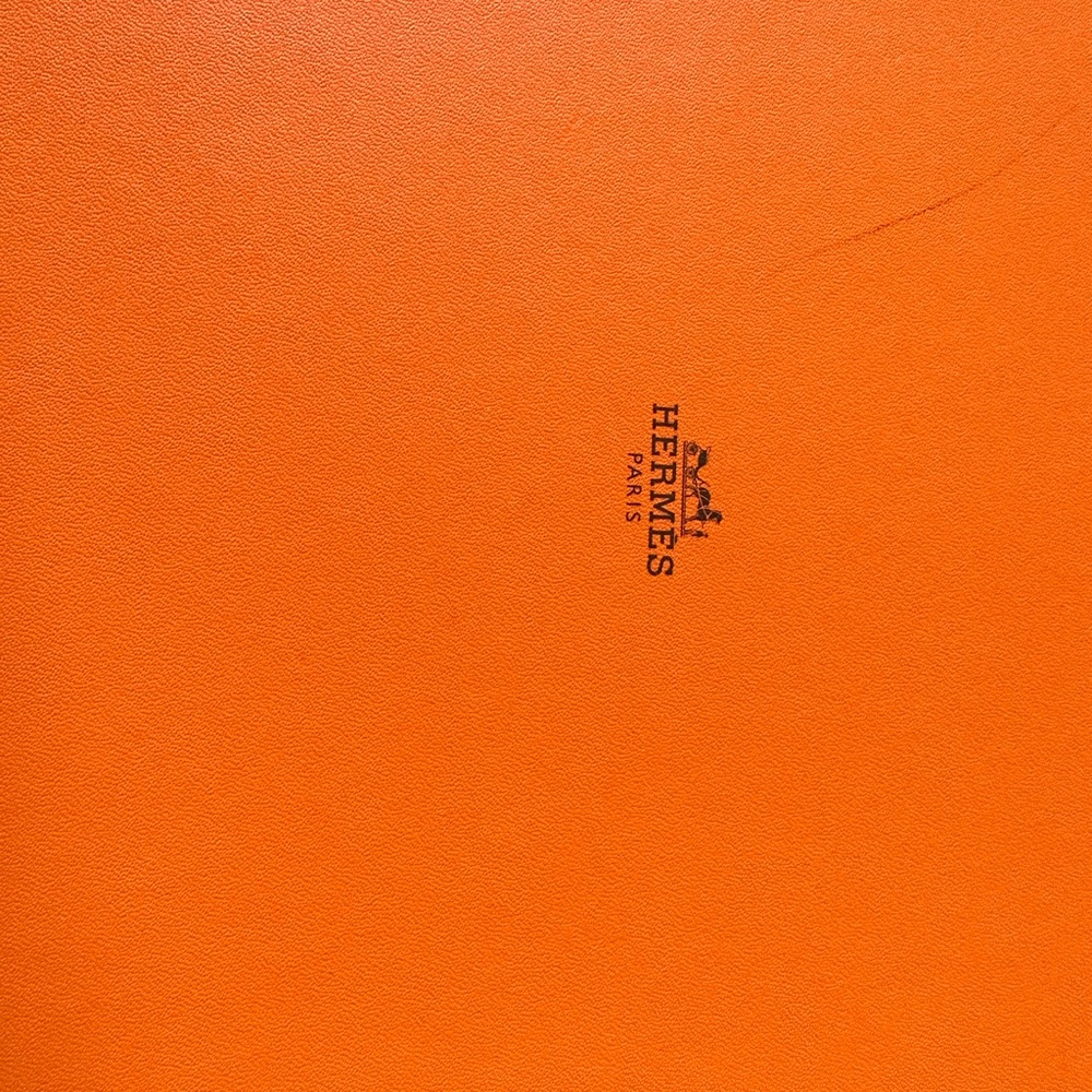 HERMES BRAND NEW   cashmere set - Picture 2 of 8